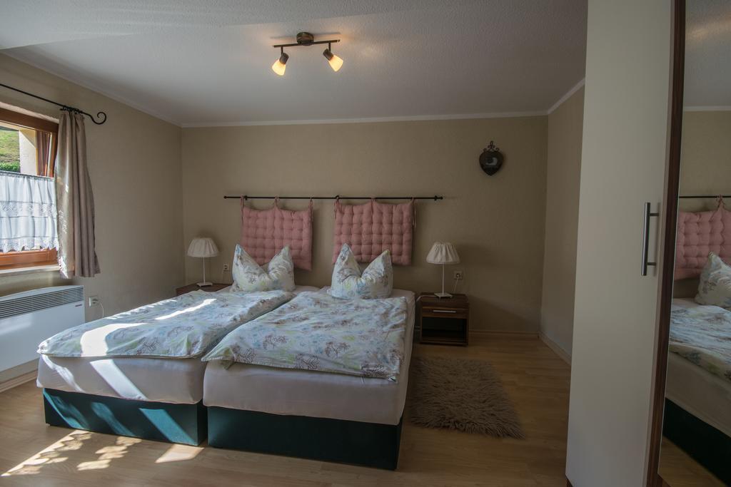 Ferienhaus Rosalie Altendorf  Buitenkant foto
