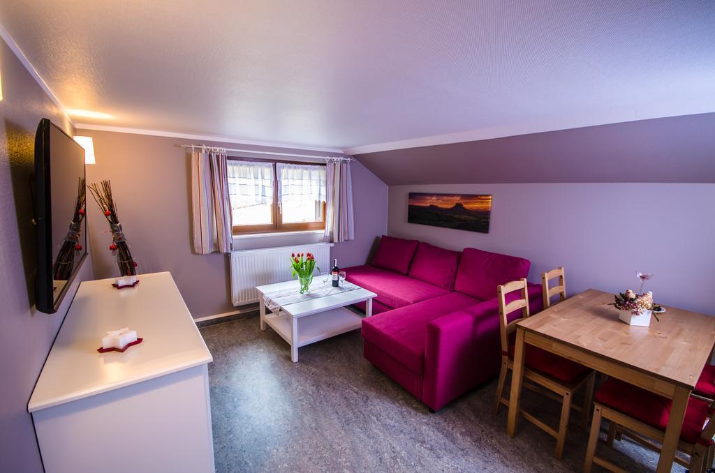 Ferienhaus Rosalie Altendorf  Buitenkant foto